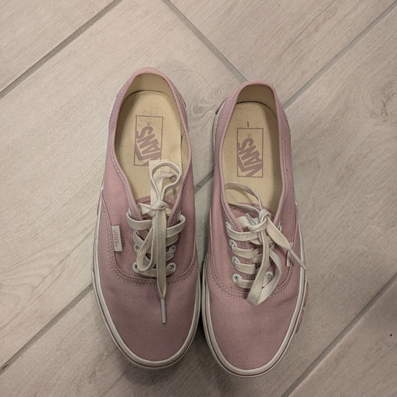Vans Lavender Flower Platform Sneakers - Picture 4 of 7